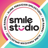 SmileStudio Dental Clinic logo, SmileStudio Dental Clinic contact details