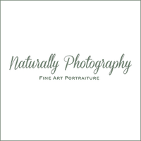 Naturally Photography by Monni logo, Naturally Photography by Monni contact details